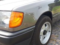 gebraucht Mercedes 230 TE W 124