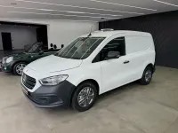 Gebraucht Mercedes Citan 110 95 PS (69 kW) 2022 Weiß Van / Kleinbus