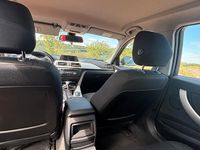 Gebraucht BMW 318 143 PS (105 kW) 2012 Grau Limousine