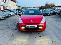 Gebraucht Renault Clio III 75 PS (55 kW) 2012 Rot Kleinwagen