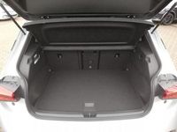 Gebraucht Cupra Born 169 kW (231 PS) 2024 Geyser silver metallic Kleinwagen