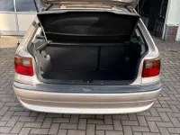 Używany Opel Astra 60 KM (44 kW) 1997 Złoty Sedan/Limuzyna