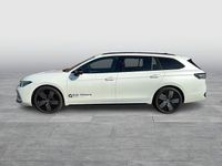 Gebraucht VW Passat R-line 150 PS (110 kW) 2025 Weiß Kombi