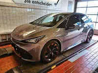 Gebraucht Cupra Born 150 kW (204 PS) 2024 Vaporgrau Kleinwagen