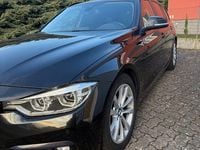 Gebraucht BMW 330 Sport Line 258 PS (189 kW) 2018 Schwarz Kombi