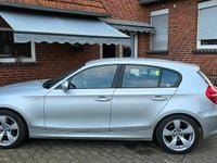 Usata BMW 118 143 CV (105 kW) 2010 Grigio Utilitaria