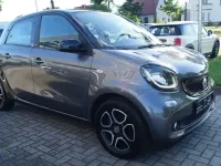 Gebraucht Smart ForFour Basis 71 PS (52 kW) 2016 Schwarz Kleinwagen