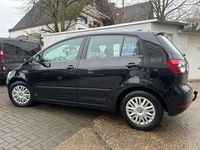 Gebraucht VW Golf Plus Cross 105 PS (77 kW) 2011 Schwarz Van / Kleinbus