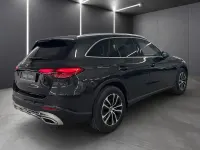 Gebraucht Mercedes GLC200 Avantgarde 204 PS (150 kW) 2025 Grau SUV