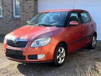 Gebraucht Skoda Fabia 69 PS (50 kW) 2008 Rot Limousine