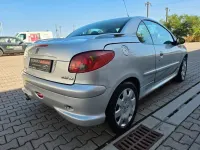 Gebraucht Peugeot 206 CC Filou 109 PS (80 kW) 2007 Silber Cabrio