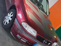 Gebraucht Opel Astra 75 PS (55 kW) 1997 Rot Kleinwagen