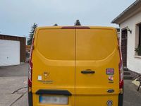 Usado Ford Transit 102 HP (75 kW) 2015 Amarelo Monovolume