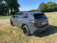 Gebraucht VW Tiguan R-line 204 PS (150 kW) 2025 Grau SUV