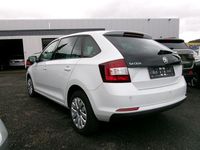 Gebraucht Skoda Rapid Ambition 110 PS (80 kW) 2017 Weiß Kleinwagen