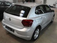 Gebraucht VW Polo Highline 95 PS (69 kW) 2019 Silber Kleinwagen