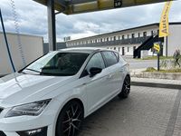 Używany Seat Leon FR 120 KM (88 kW) 2016 Biały Kombi