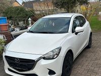 Gebraucht Mazda 2 75 PS (55 kW) 2015 Weiß Kleinwagen