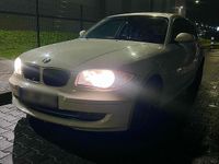 Gebraucht BMW 118 143 PS (105 kW) 2007 Weiß Kleinwagen