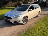 Gebraucht Ford Focus Trend 125 PS (91 kW) 2015 Silber Kombi