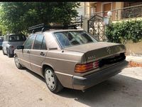 Gebraucht Mercedes 190 118 PS (86 kW) 1990 Beige Limousine