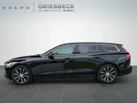 Używany Volvo V60 Core 455 KM (334 kW) 2023 Czarny Kombi