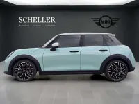 Gebraucht Mini Cooper S Favoured 204 PS (150 kW) 2024 Ocean wave green Kleinwagen