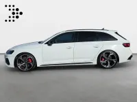 Gebraucht Audi RS4 Ambiente 450 PS (330 kW) 2024 Gletscherweiß metallic Kombi