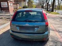 Gebraucht Ford Fiesta 80 PS (58 kW) 2002 Grün Kleinwagen