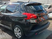 Gebraucht Peugeot 2008 82 PS (60 kW) 2015 Schwarz SUV