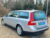 Gebraucht Volvo V70 109 PS (80 kW) 2010 Silber Kombi