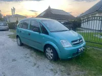Gebraucht Opel Meriva 63 PS (46 kW) 2003 Grün Van / Kleinbus
