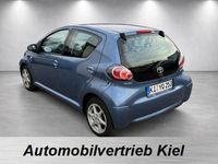 Gebraucht Toyota Aygo Cool 68 PS (50 kW) 2010 Blau Kleinwagen