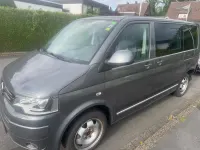 Gebraucht VW Multivan Highline 180 PS (132 kW) 2012 Grau Van / Kleinbus