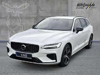 Gebraucht Volvo V60 Plus 455 PS (334 kW) 2025 Crystal white pearl / metallic Kombi