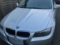 Gebraucht BMW 320 170 PS (125 kW) 2009 Silber Limousine