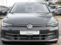 Neu VW Golf VIII Life 150 PS (110 kW) 2025 Grau Limousine