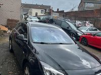 Gebraucht Opel Insignia Innovation 250 PS (183 kW) 2012 Schwarz Kombi