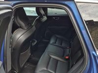 Gebraucht Volvo XC60 R-Design 190 PS (139 kW) 2018 Blau SUV