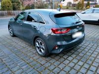 Używany Kia Ceed 140 KM (102 kW) 2020 Szary Hatchback