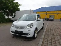 Używany Smart ForFour Basis 71 KM (52 kW) 2015 Biały Hatchback