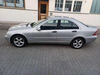 Gebraucht Mercedes C180 143 PS (105 kW) 2003 Brillantsilber  metalliclack Limousine