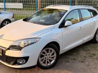 Gebraucht Renault Mégane GrandTour Initiale Paris 110 PS (80 kW) 2013 Weiß Kombi