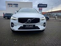 Gebraucht Volvo XC60 197 PS (144 kW) 2022 Weiß SUV