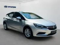 Gebraucht Opel Astra Edition 105 PS (77 kW) 2015 Andere Limousine