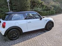 Gebraucht Mini Cooper 136 PS (100 kW) 2019 Weiß Kleinwagen