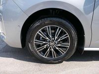 Neu VW Multivan Life 150 PS (110 kW) 2025 Silber Van