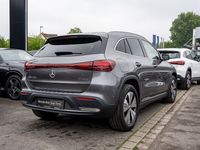 Gebraucht Mercedes EQA300 Progressive 167 kW (228 PS) 2024 Grau metalliclack mountaingrau SUV