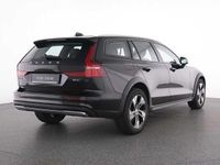 Gebraucht Volvo V60 CC 145 PS (106 kW) 2024 Kombi