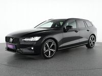 Gebraucht Volvo V60 Plus 250 PS (183 kW) 2022 Onyx black Kombi